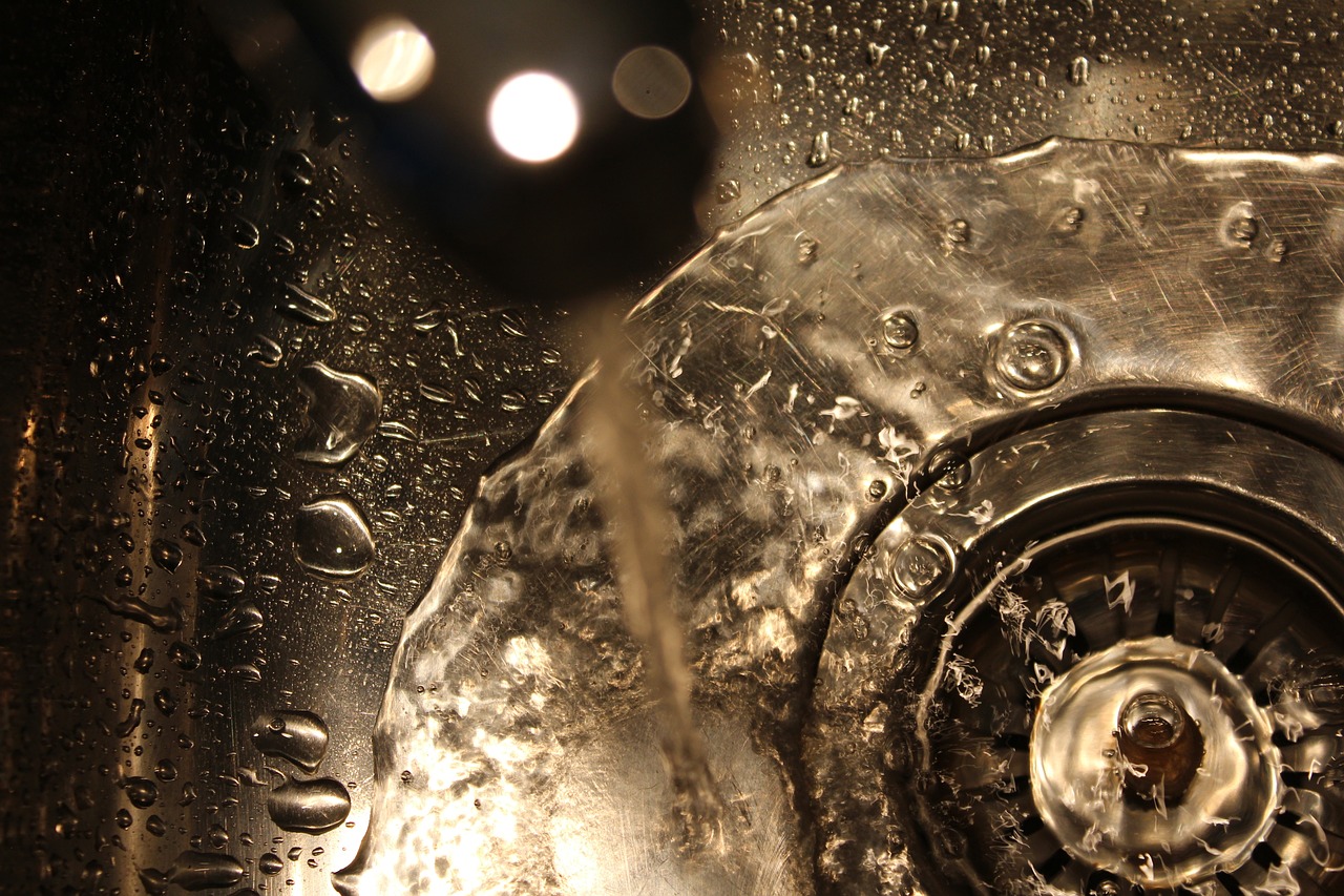 sink, water, tap-2770890.jpg